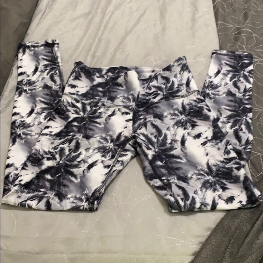 Noli palm print Leggings
